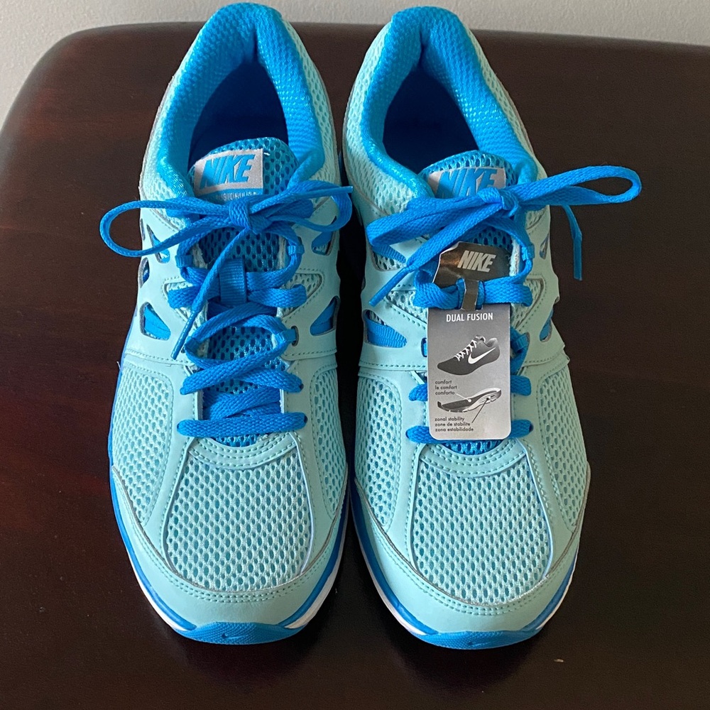 Nike Aqua and Blue Dual Fusion Sneakers